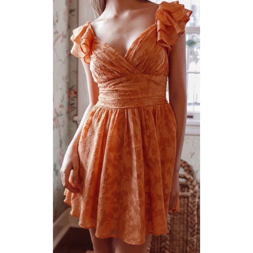 Selfie Leslie Dress Lola Ruffle Shoulder Short Dress Size 8 Selfie Leslie Mini